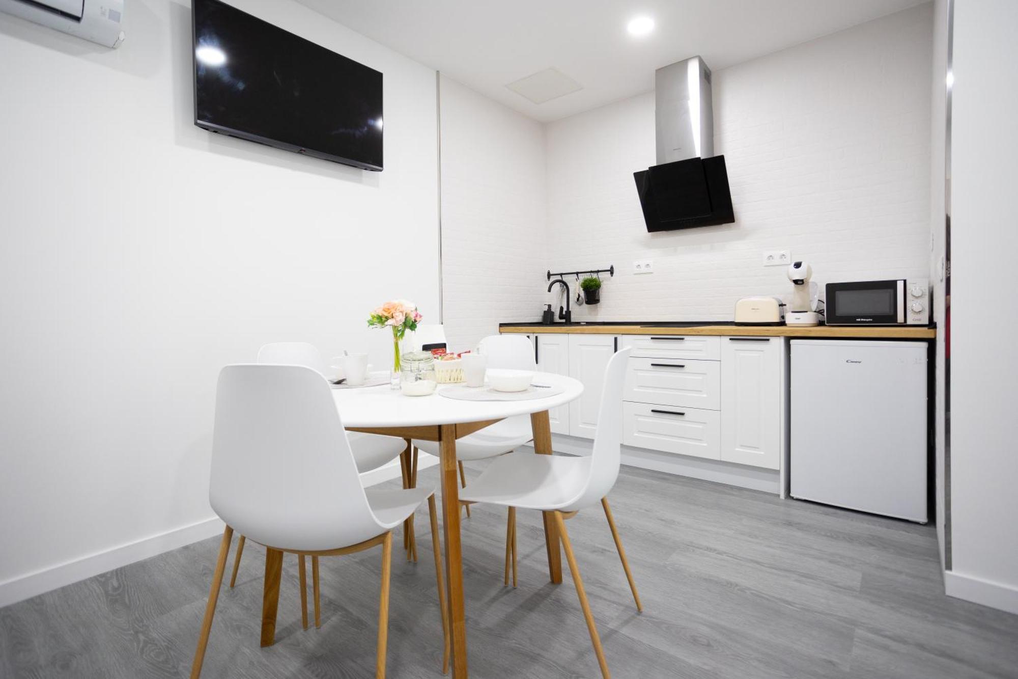 Huna Apartamentos 帕德隆 外观 照片