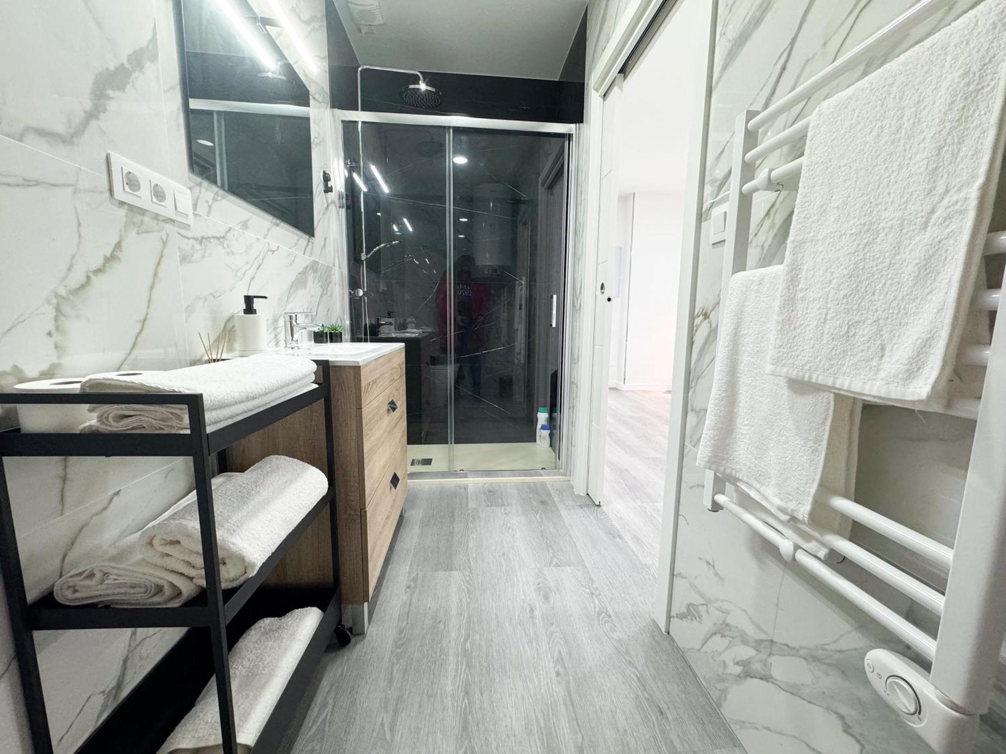 Huna Apartamentos 帕德隆 外观 照片